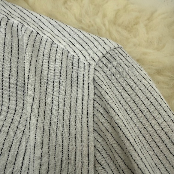 Rails Etta Devenport Stripe Button Down Shirt Light Weight Small - Picture 5 of 10